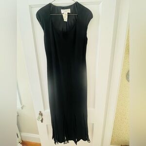 Jones New York long evening dress size 8. Black